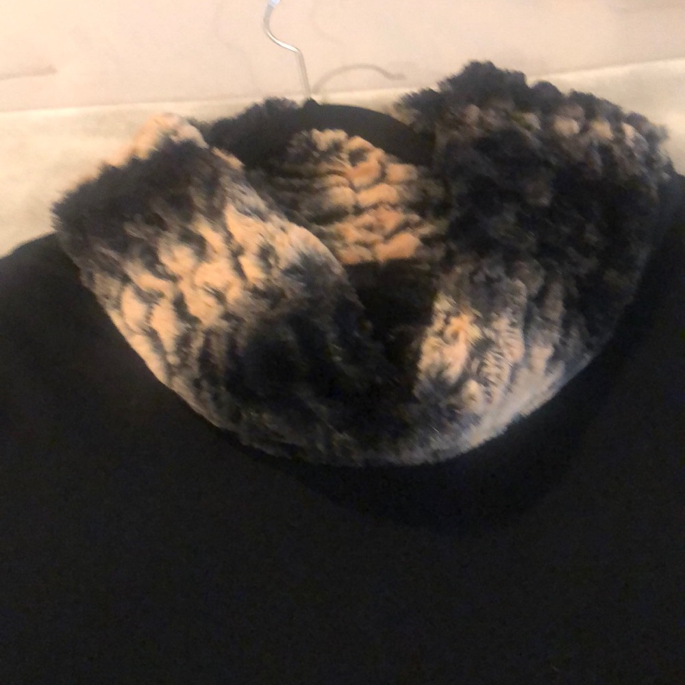Ladies Cape